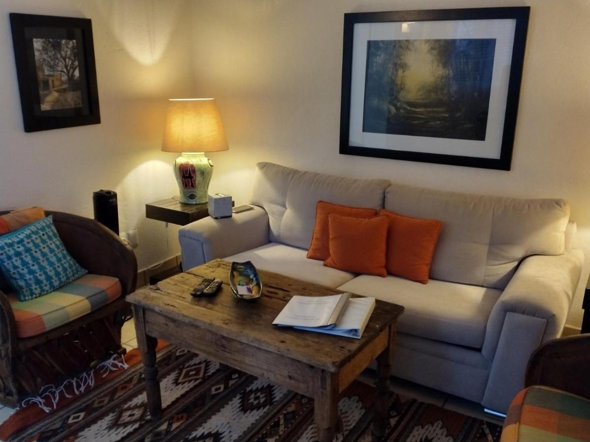サン・ミゲル・デ・アジェンデ Pied A Terre At Casitas Aparicioヴィラ エクステリア 写真